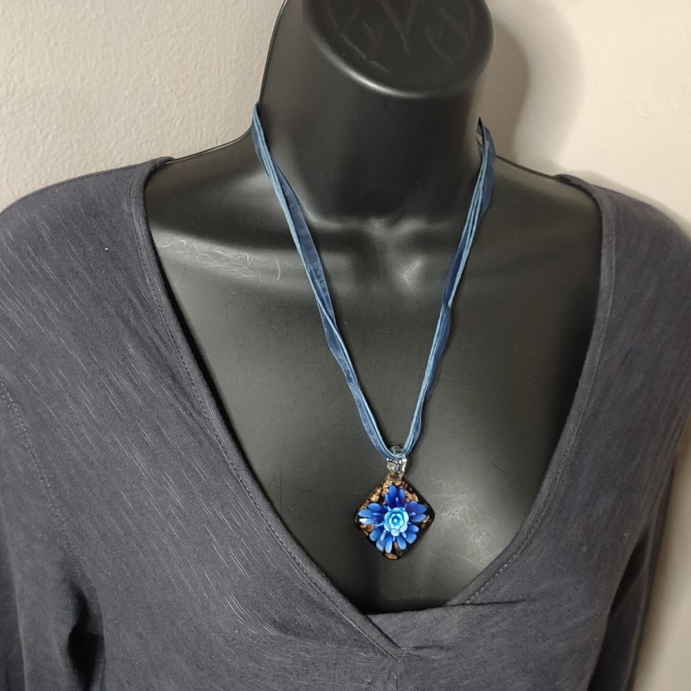 Blue Glass Flower Pendant Necklace 20 Inches Long